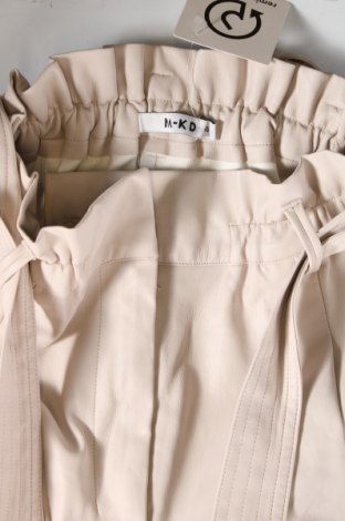 Дамски къс панталон NA-KD, Размер M, Цвят Бежов, Цена 15,30 лв.