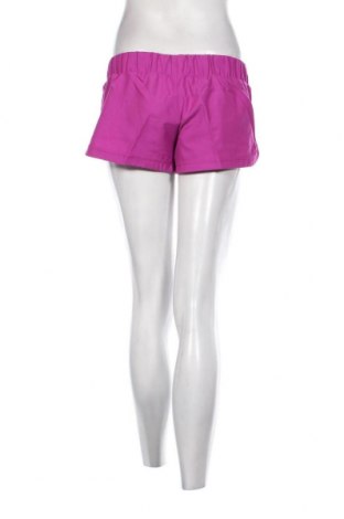Γυναικείο κοντό παντελόνι Nike, Μέγεθος M, Χρώμα Βιολετί, Τιμή 17,86 €
