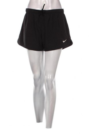 Γυναικείο κοντό παντελόνι Nike, Μέγεθος M, Χρώμα Μαύρο, Τιμή 17,39 €