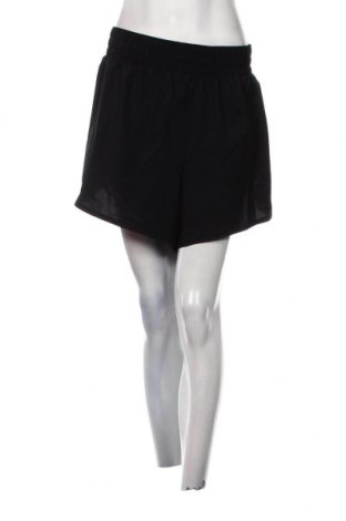 Γυναικείο κοντό παντελόνι Nike, Μέγεθος XXL, Χρώμα Μαύρο, Τιμή 17,86 €