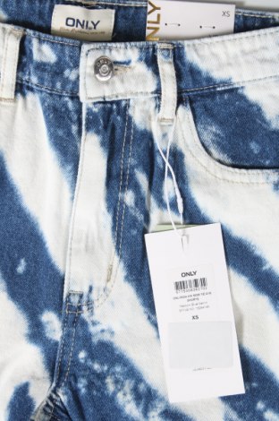 Γυναικείο κοντό παντελόνι ONLY, Μέγεθος XS, Χρώμα Μπλέ, Τιμή 23,71 €