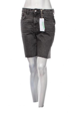 Damen Shorts Perfect Jeans By Gina Tricot, Größe S, Farbe Grau, Preis 10,67 €