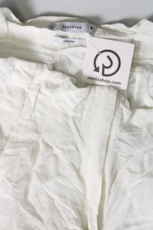 Damen Shorts Reserved, Größe M, Farbe Ecru, Preis € 5,25
