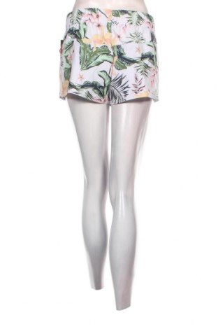 Дамски къс панталон Roxy, Размер XL, Цвят Многоцветен, Цена 77,00 лв.