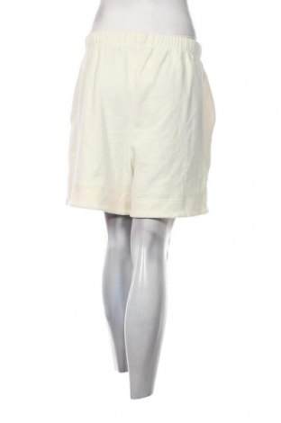 Γυναικείο κοντό παντελόνι Samsoe & Samsoe, Μέγεθος L, Χρώμα Λευκό, Τιμή 30,06 €
