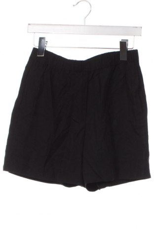 Pantaloni scurți de femei Samsoe & Samsoe, Mărime XS, Culoare Negru, Preț 103,03 Lei