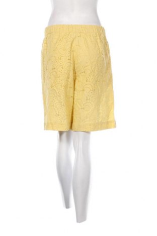 Дамски къс панталон Samsoe & Samsoe, Размер XS, Цвят Жълт, Цена 16,20 лв.