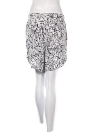 Дамски къс панталон Selected Femme, Размер S, Цвят Многоцветен, Цена 32,55 лв.
