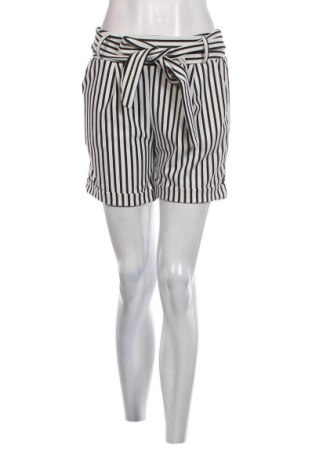Γυναικείο κοντό παντελόνι Today, Μέγεθος L, Χρώμα Πολύχρωμο, Τιμή 10,00 €