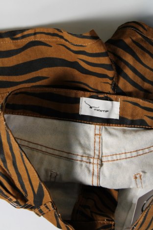 Дамски къс панталон Twintip, Размер S, Цвят Многоцветен, Цена 12,30 лв.