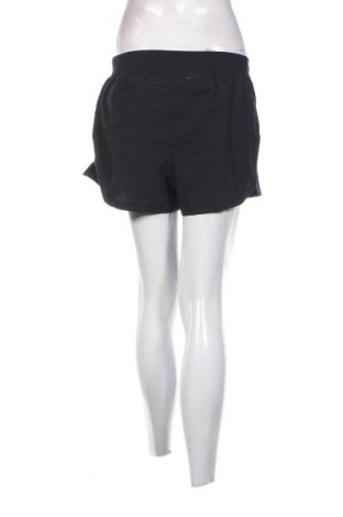 Γυναικείο κοντό παντελόνι Under Armour, Μέγεθος M, Χρώμα Μαύρο, Τιμή 28,58 €
