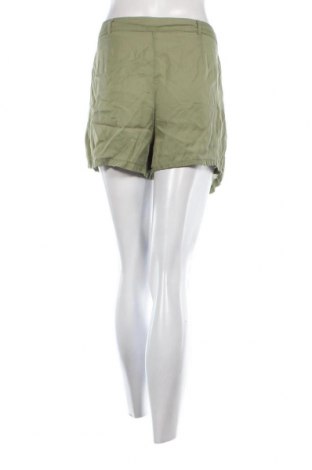 Pantaloni scurți de femei United Colors Of Benetton, Mărime L, Culoare Verde, Preț 84,75 Lei