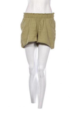 Дамски къс панталон Vero Moda, Размер XS, Цвят Зелен, Цена 4,60 лв.