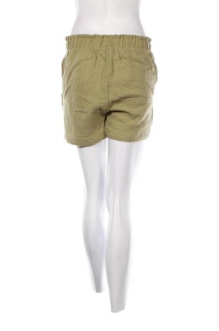 Γυναικείο κοντό παντελόνι Vero Moda, Μέγεθος XS, Χρώμα Πράσινο, Τιμή 3,56 €