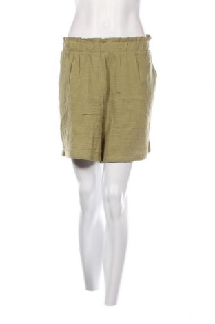 Дамски къс панталон Vero Moda, Размер XXL, Цвят Зелен, Цена 27,60 лв.