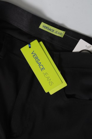 Дамски къс панталон Versace Jeans, Размер XS, Цвят Черен, Цена 122,10 лв.