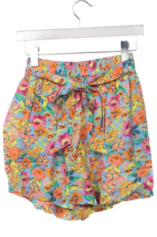 Дамски къс панталон Y.A.S, Размер XS, Цвят Многоцветен, Цена 108,00 лв.