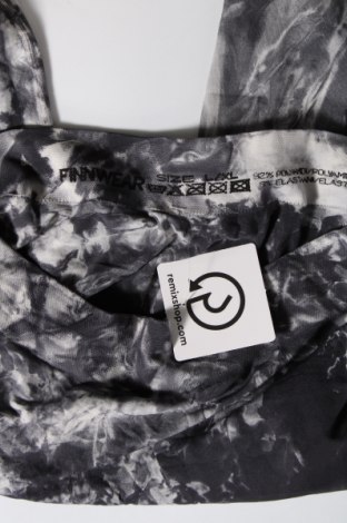 Γυναικείο κολάν Finnwear, Μέγεθος M, Χρώμα Πολύχρωμο, Τιμή 8,04 €