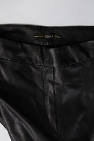 Γυναικείο παντελόνι δερμάτινο Guess, Μέγεθος XL, Χρώμα Μαύρο, Τιμή 46,39 €