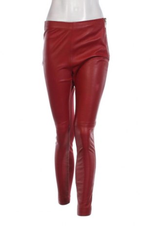 Дамски кожен панталон Marciano by Guess, Размер L, Цвят Червен, Цена 321,48 лв.