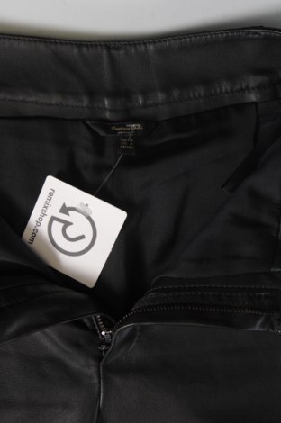 Pantaloni de piele pentru damă Massimo Dutti, Mărime XS, Culoare Negru, Preț 654,45 Lei