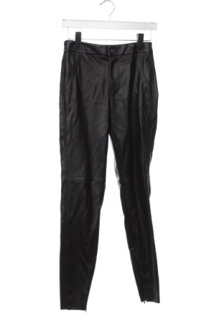 Дамски кожен панталон Primark, Размер XS, Цвят Черен, Цена 29,00 лв.