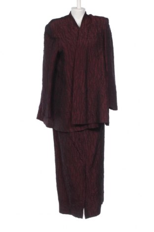 Дамски костюм, Размер XL, Цвят Червен, Цена 87,02 лв.