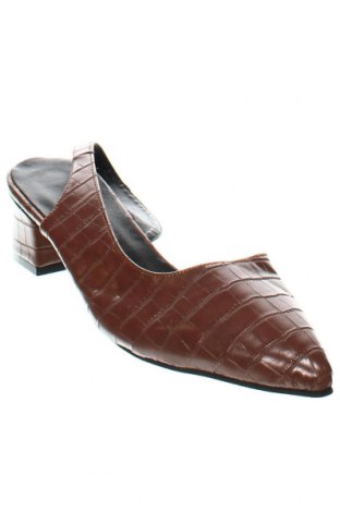 Дамски обувки, Размер 42, Цвят Кафяв, Цена 39,00 лв.