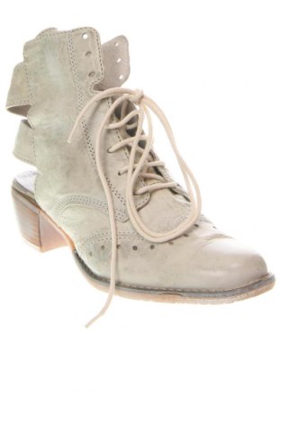 Γυναικεία παπούτσια, Μέγεθος 38, Χρώμα Εκρού, Τιμή 39,39 €