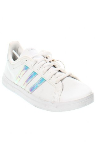 Damenschuhe Adidas, Größe 38, Farbe Weiß, Preis 116,10 €