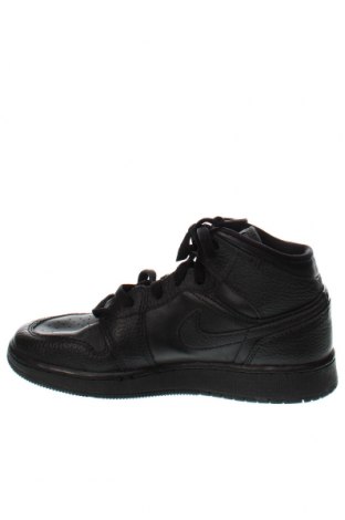 Дамски обувки Air Jordan Nike, Размер 38, Цвят Черен, Цена 103,00 лв.