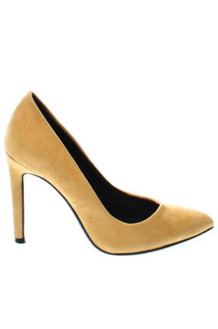 Γυναικεία παπούτσια Bershka, Μέγεθος 35, Χρώμα Κίτρινο, Τιμή 14,68 €