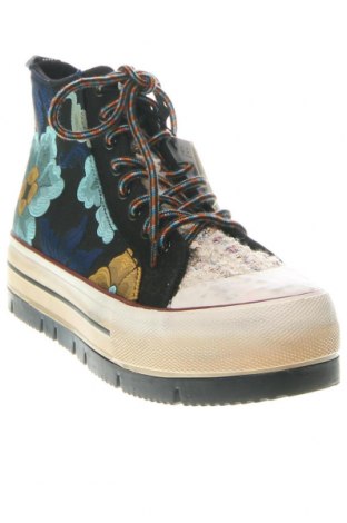 Дамски обувки Desigual, Размер 41, Цвят Многоцветен, Цена 103,20 лв.