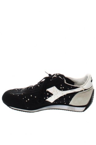 Дамски обувки Diadora, Размер 37, Цвят Многоцветен, Цена 115,71 лв.
