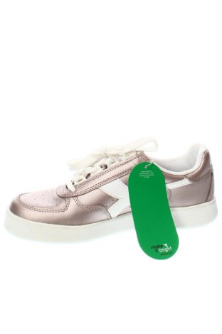 Dámske topánky  Diadora, Veľkosť 37, Farba Popolavo ružová, Cena  56,51 €