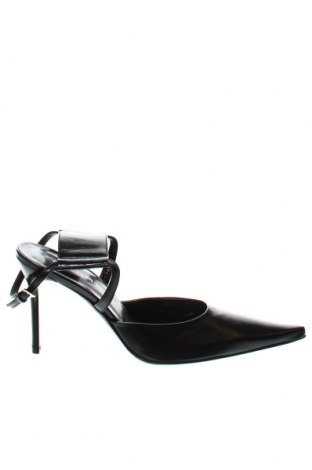Дамски обувки E'CLAT, Размер 38, Цвят Черен, Цена 72,64 лв.