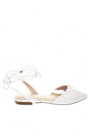 Γυναικεία παπούτσια Guess, Μέγεθος 36, Χρώμα Λευκό, Τιμή 48,66 €