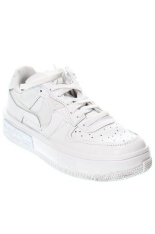 Дамски обувки Nike, Размер 40, Цвят Бял, Цена 89,00 лв.