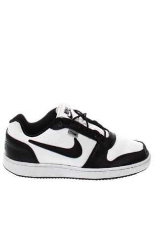 Мъжки обувки Nike, Размер 41, Цвят Многоцветен, Цена 89,00 лв.