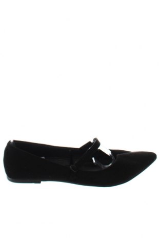 Дамски обувки Oviesse, Размер 37, Цвят Черен, Цена 37,20 лв.