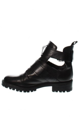 Γυναικεία παπούτσια Reserved, Μέγεθος 40, Χρώμα Μαύρο, Τιμή 16,71 €