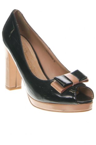 Дамски обувки Solo Donna, Размер 36, Цвят Черен, Цена 29,81 лв.
