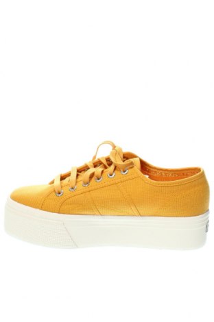Дамски обувки Superga, Размер 39, Цвят Жълт, Цена 41,28 лв.