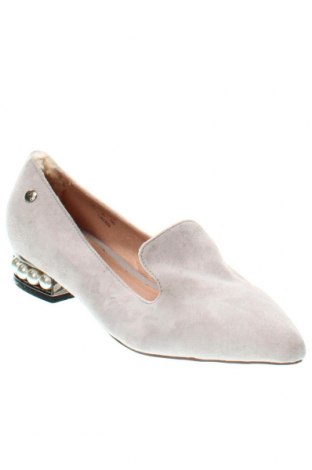 Дамски обувки UGG Australia, Размер 36, Цвят Сив, Цена 82,00 лв.