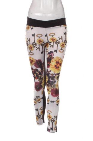 Pantaloni de femei, Mărime M, Culoare Multicolor, Preț 31,48 Lei