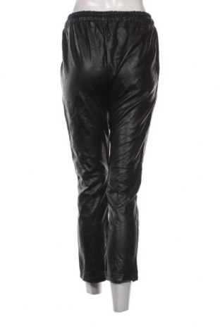 Дамски панталон Amelie & Amelie, Размер M, Цвят Черен, Цена 4,35 лв.