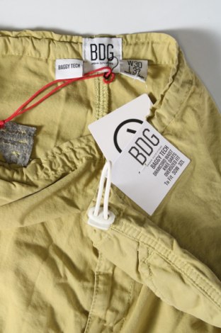 Дамски панталон BDG, Размер XL, Цвят Зелен, Цена 93,00 лв.