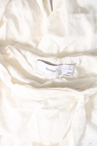 Дамски панталон Bershka, Размер S, Цвят Бял, Цена 29,00 лв.