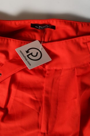 Дамски панталон Bershka, Размер XS, Цвят Червен, Цена 29,00 лв.
