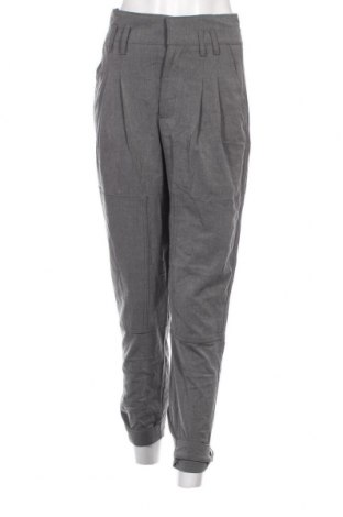 Pantaloni de femei Bershka, Mărime M, Culoare Gri, Preț 95,39 Lei